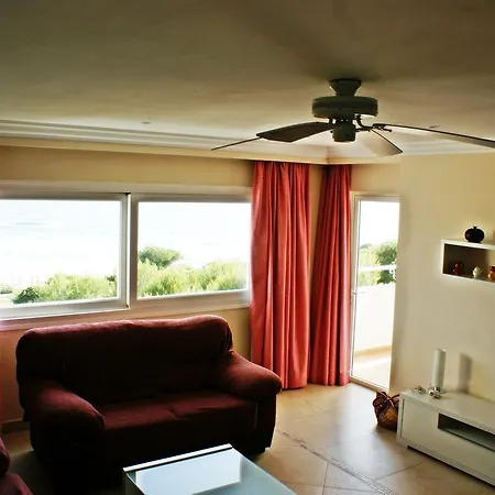 Apart-hotel Hamilton Court 3*