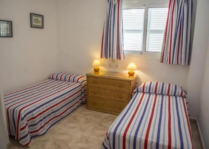 Aparthotel Hamilton Court Santo Tomás