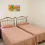 Hamilton Court 3* Santo Tomás