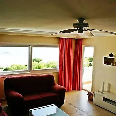 Hamilton Court Apart Otel Santo Tomás