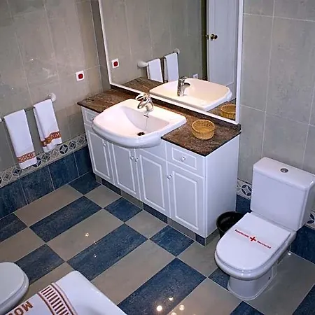 Aparthotel Hamilton Court Santo Tomás