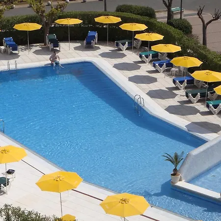 Hamilton Court 3* Santo Tomás