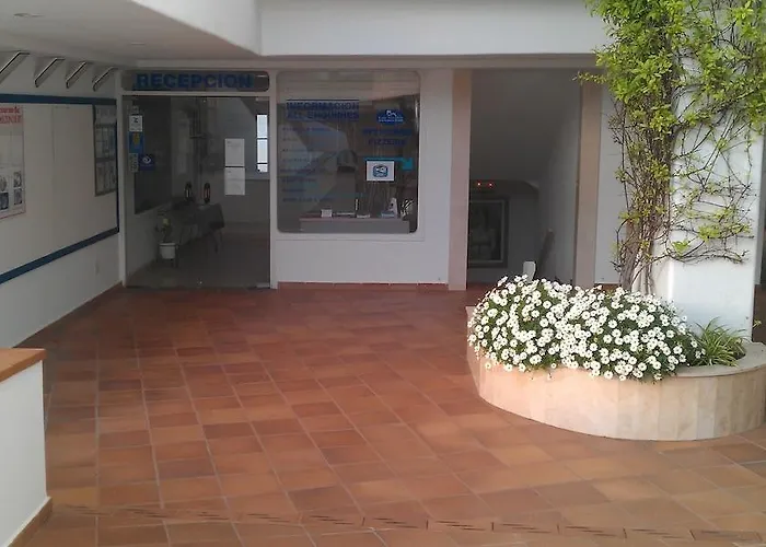 شقة فندقية Hamilton Court 3*