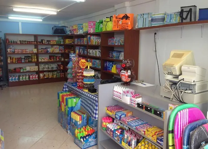 Hamilton Court شقة فندقية 3*