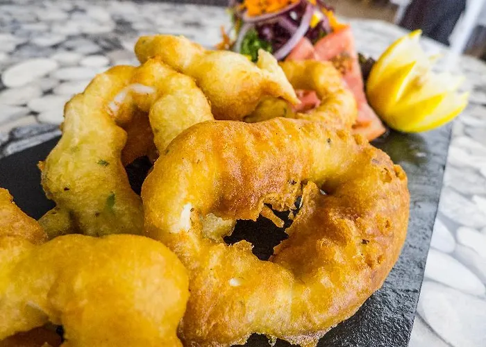 Hamilton Court 3* Santo Tomás