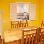 Hamilton Court Aparthotel