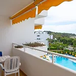 Hamilton Court Aparthotel Santo Tomás